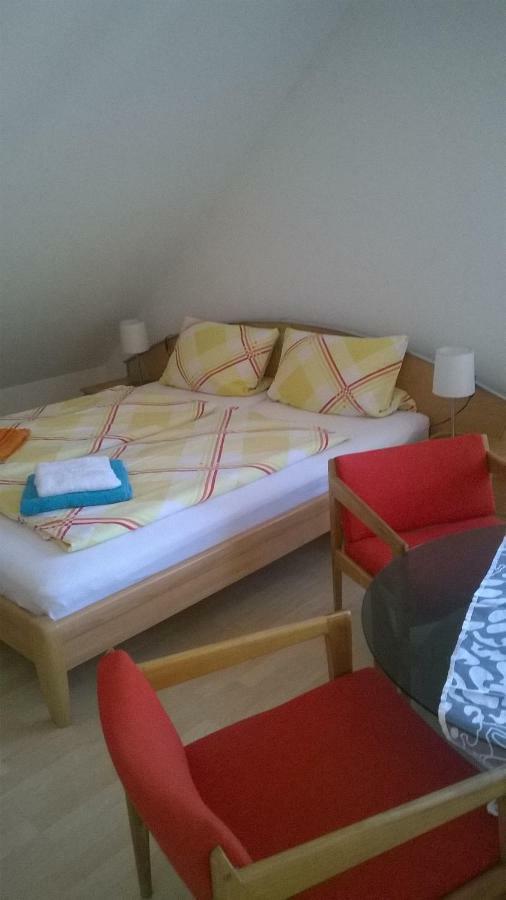 Ferienwohnung Am Bodensee Mit 3 Schlafzimmer Ueber 2 Etage Mit Kleine Balkon Bis 7 Personen 위버링겐 외부 사진